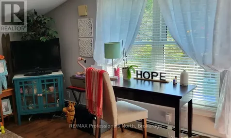 9 West Road Huntsville ON P1H 1K9