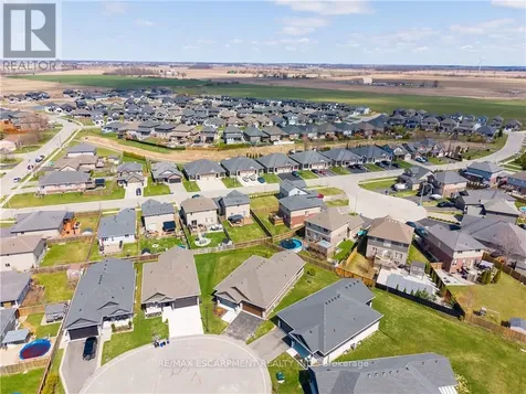 24 Craddock Boulevard Haldimand ON N0A 1J0