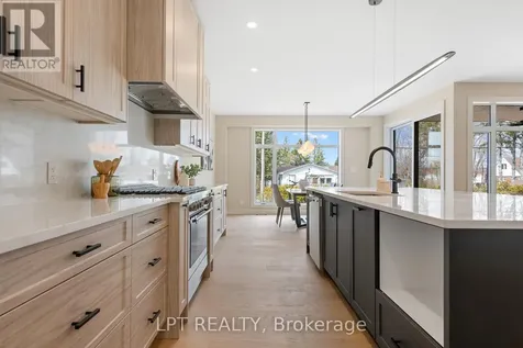 15 Briggs Avenue Ottawa ON K2E 6W5