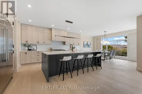 15 Briggs Avenue Ottawa ON K2E 6W5