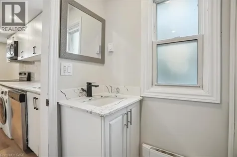 510 Britannia Avenue Hamilton ON L8H 1Z6