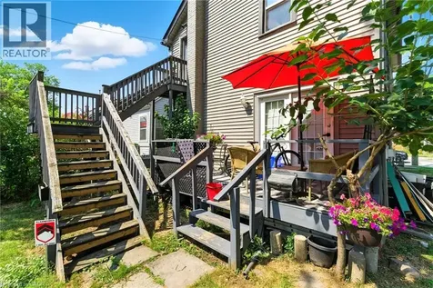 510 Britannia Avenue Hamilton ON L8H 1Z6