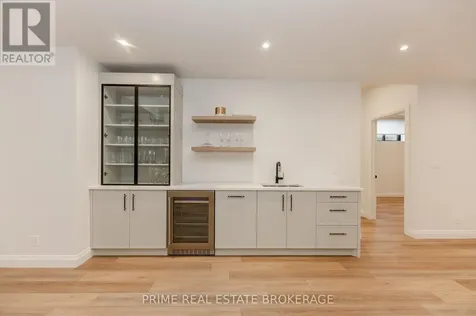 9 Black Walnut Drive Norfolk ON N0E 1P0