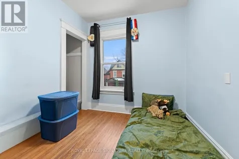 58 Hohner Avenue Kitchener ON N2H 2V4