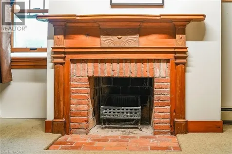 2432 Seburn Road Fonthill ON L0S 1E6