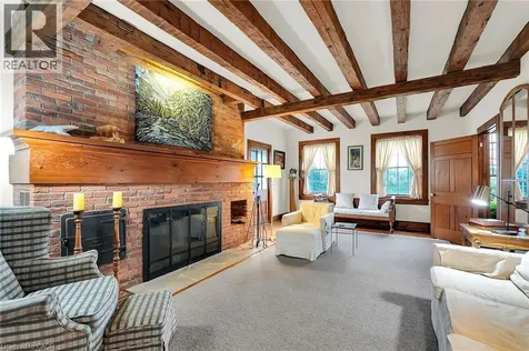 2432 Seburn Road Fonthill ON L0S 1E6