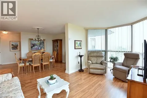 5090 Pinedale Avenue Burlington ON L7L 3V8