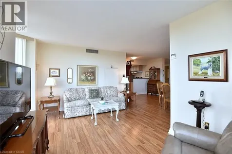 5090 Pinedale Avenue Burlington ON L7L 3V8