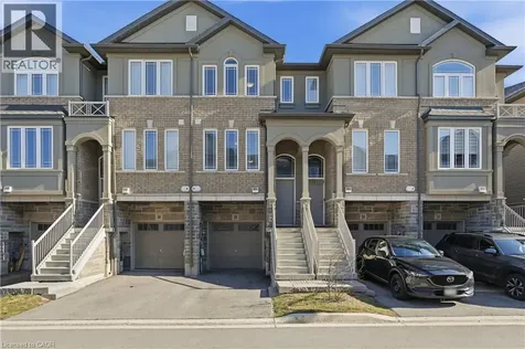 28 Aqua Lane Glanbrook ON L0R 1P0