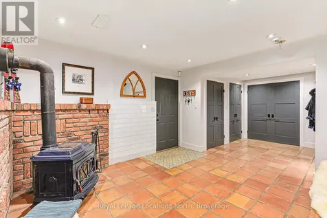 13 Parkland Drive Clearview ON L9Y 3Y9