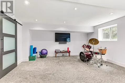 13 Parkland Drive Clearview ON L9Y 3Y9