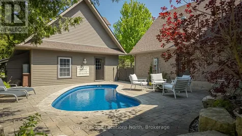 13 Parkland Drive Clearview ON L9Y 3Y9