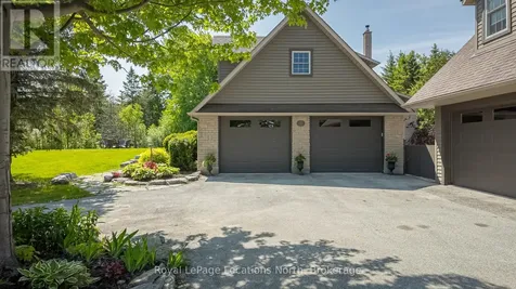 13 Parkland Drive Clearview ON L9Y 3Y9