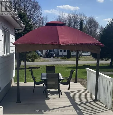 5620 Rockdale Road Ottawa ON K0A 3H0