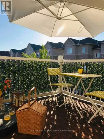102 Paseo Private Ottawa ON K2G 4N7
