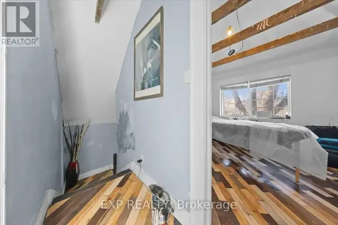 297 Cyr Avenue Ottawa ON K1L 7N6