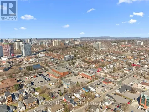297 Cyr Avenue Ottawa ON K1L 7N6