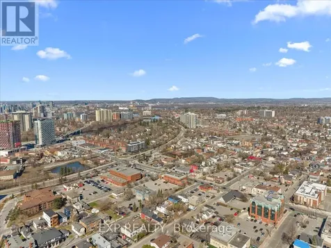 297 Cyr Avenue Ottawa ON K1L 7N6