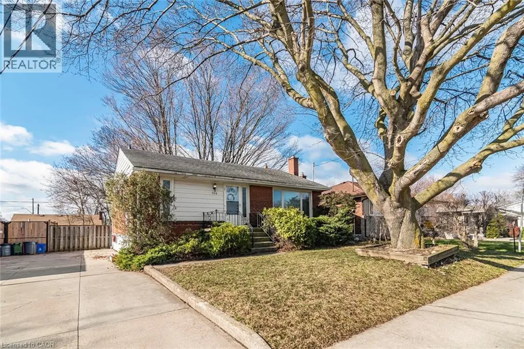 124 Broker Drive Hamilton ON L8T 2B8