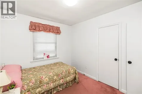 124 Broker Drive Hamilton ON L8T 2B8