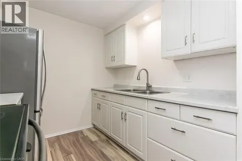 279 Sandowne Drive Waterloo ON N2K 2C1