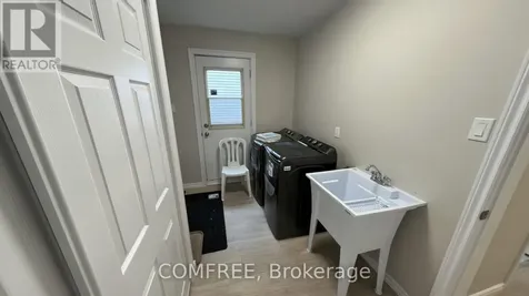 1320 Notting Hill Avenue Ottawa ON K1V 6T4