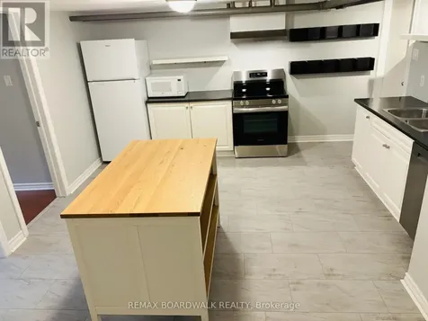 320 Laurier Avenue East Ottawa ON K1N 6P6