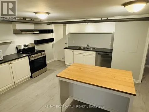 320 Laurier Avenue East Ottawa ON K1N 6P6