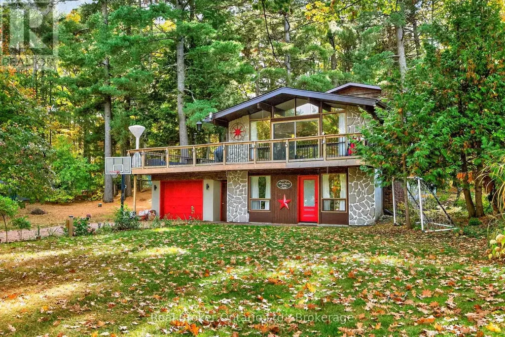 1950 Champlain Road Tiny ON L9M 0B6