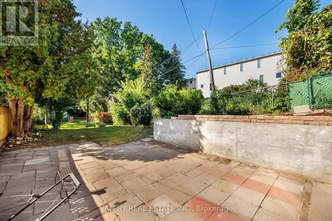 48 Clarence Street Cambridge ON N3C 1K9