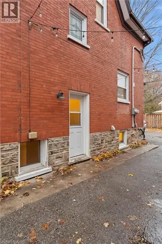58 Hohner Avenue Kitchener ON N2H 2V4
