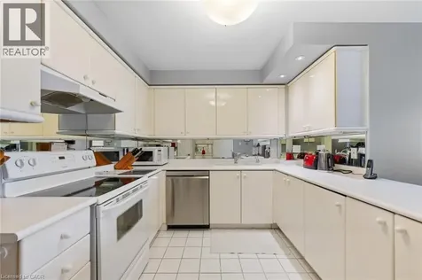 2287 Lake Shore Boulevard West Toronto ON M8V 3Y1