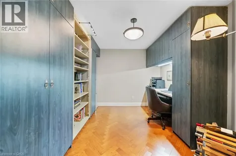 2287 Lake Shore Boulevard West Toronto ON M8V 3Y1