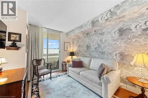 2287 Lake Shore Boulevard West Toronto ON M8V 3Y1