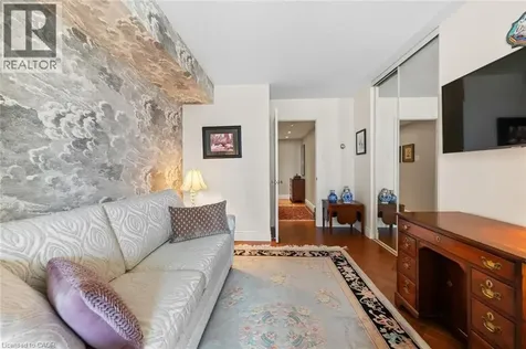 2287 Lake Shore Boulevard West Toronto ON M8V 3Y1