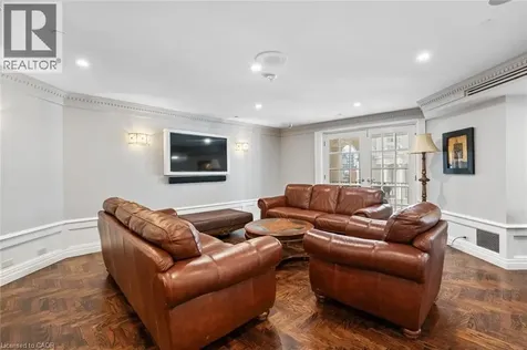 2287 Lake Shore Boulevard West Toronto ON M8V 3Y1