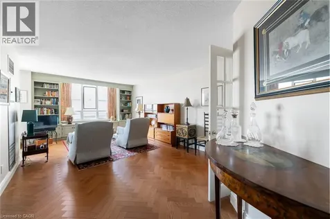 2287 Lake Shore Boulevard West Toronto ON M8V 3Y1