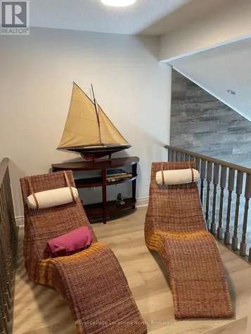 32 Berkshire Avenue Wasaga Beach ON L9Z 0G3