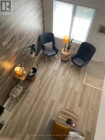 32 Berkshire Avenue Wasaga Beach ON L9Z 0G3