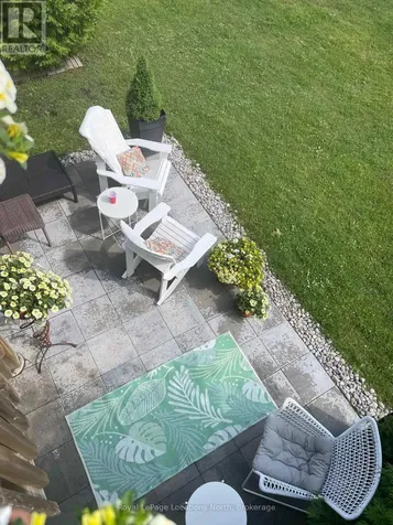 32 Berkshire Avenue Wasaga Beach ON L9Z 0G3