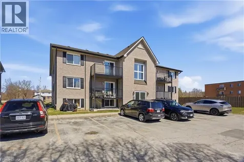 50 Campbell Court Stratford ON N5A 7T6