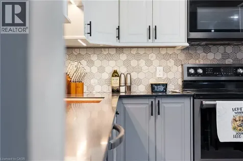 50 Campbell Court Stratford ON N5A 7T6