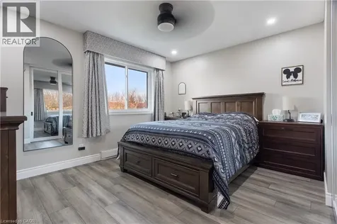 50 Campbell Court Stratford ON N5A 7T6