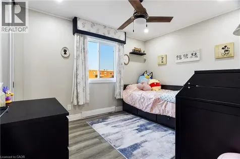 50 Campbell Court Stratford ON N5A 7T6