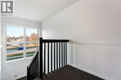 50 Campbell Court Stratford ON N5A 7T6