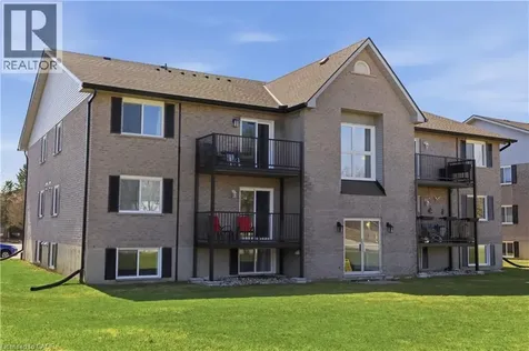 50 Campbell Court Stratford ON N5A 7T6