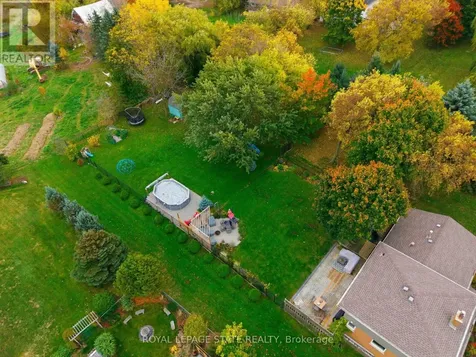 348 Sydenham Road Hamilton ON L9H 5E2