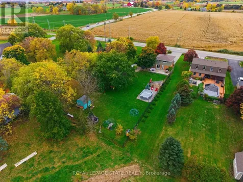 348 Sydenham Road Hamilton ON L9H 5E2