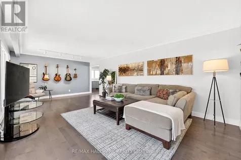 416 Bay Street Orillia ON L3V 3X4