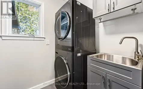 416 Bay Street Orillia ON L3V 3X4